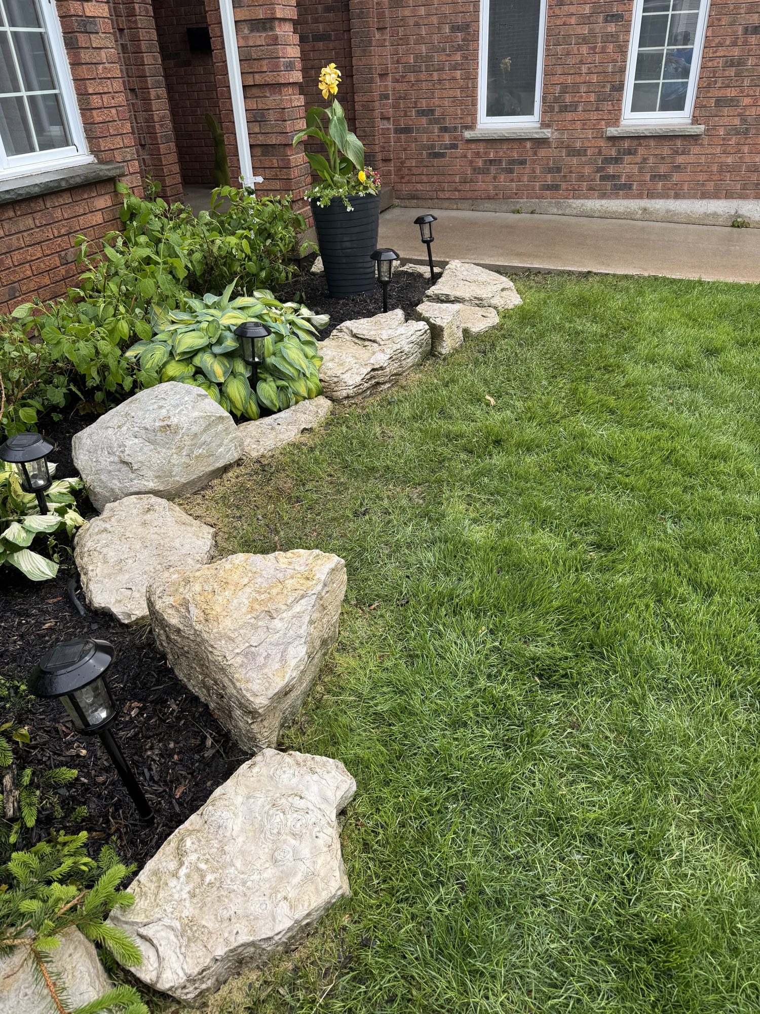 Rock edging after Imperial Cleaning service